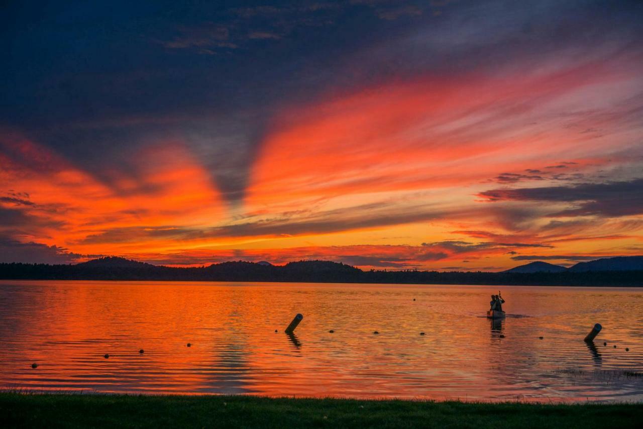 Lake Clear Lodge Ngoại thất bức ảnh