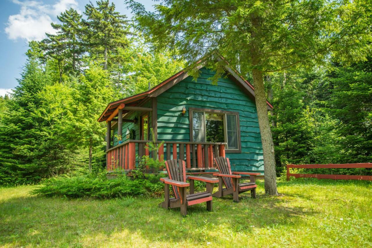 Lake Clear Lodge Ngoại thất bức ảnh