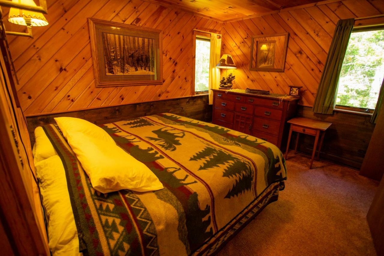 Lake Clear Lodge Ngoại thất bức ảnh